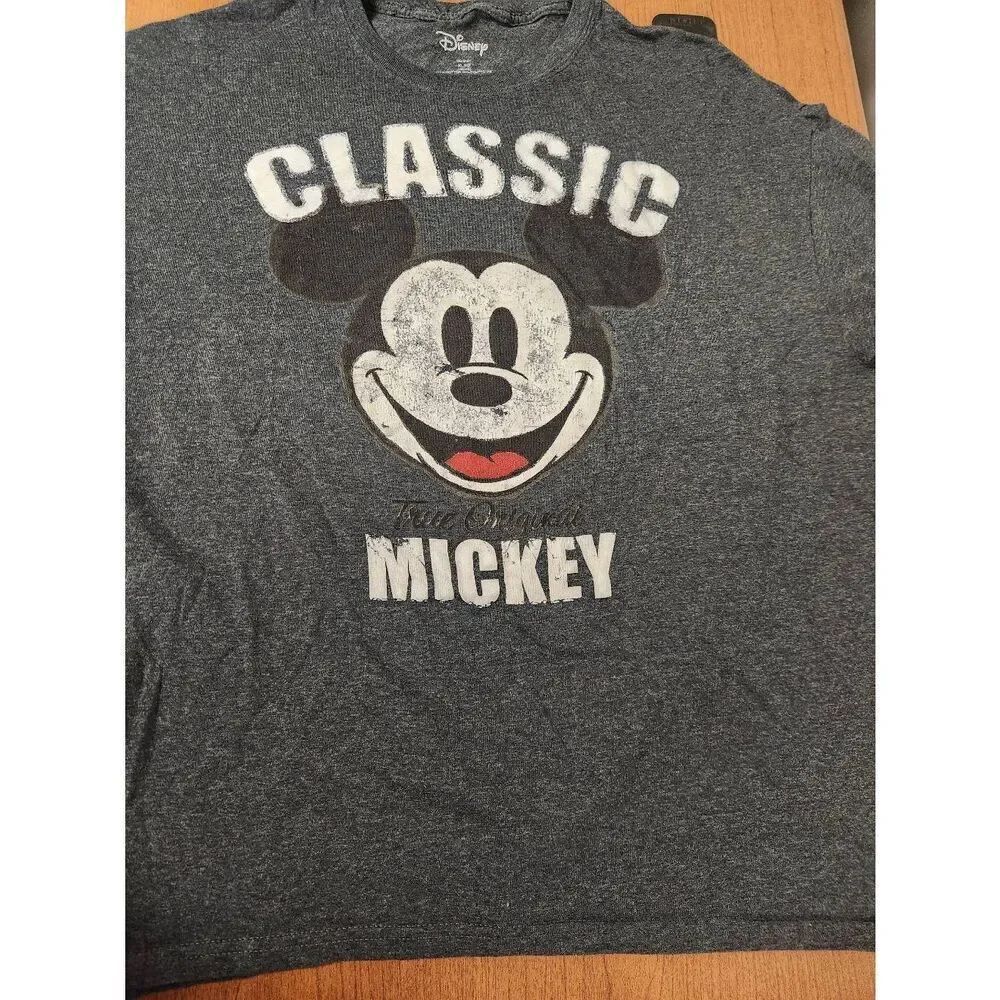 Disney Classic Mickey T Shirt Mens XLarge 46 48 Short Sleeve Grey Logo Casual
